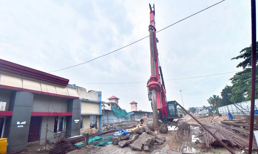 kozhikode railway station redevelopment progresses slowly1